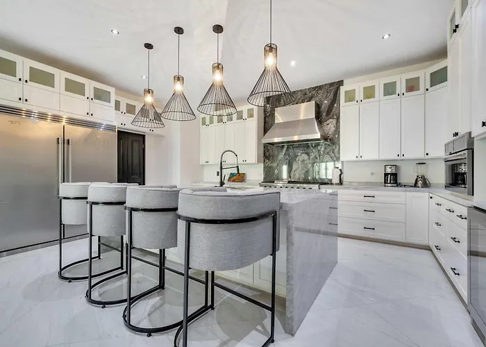Marbella Lane Coastal Elegance With Pool