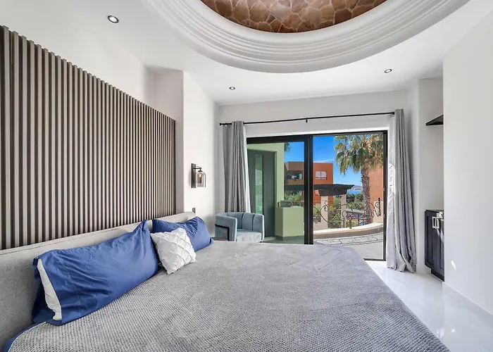 Villa Marbella Lane Coastal Elegance With Pool *
