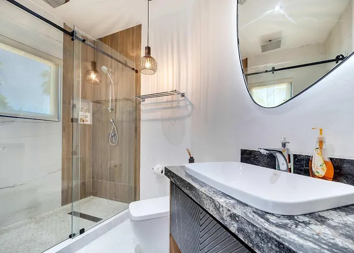 Villa Marbella Lane Coastal Elegance With Pool
