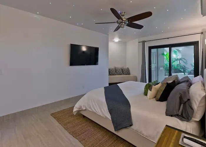Marbella Lane Coastal Elegance With Pool